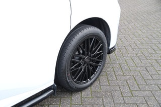 Thumbnail Mobil 6