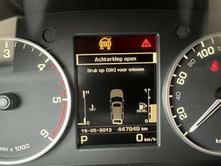 Thumbnail Mobil 4