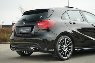 Thumbnail Mobil 10