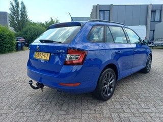 Thumbnail Mobil 7