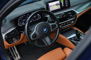 Thumbnail Mobil 4