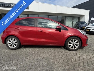 Thumbnail Mobil 4