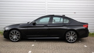 Thumbnail Mobil 6