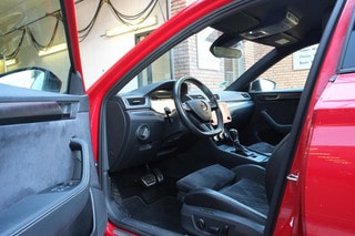 Thumbnail Mobil 6