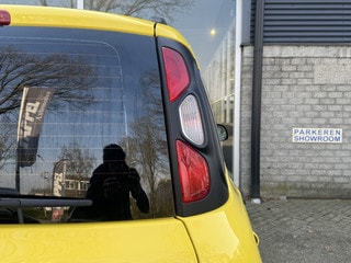 Thumbnail Mobil 6
