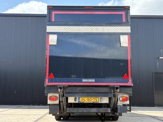 Thumbnail Mobil 6