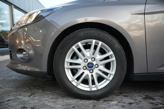 Thumbnail Mobil 10
