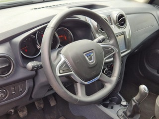Thumbnail Mobil 7