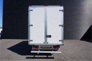 Thumbnail Mobil 4