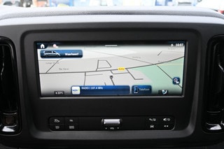 Thumbnail Mobil 6