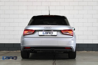 Thumbnail Mobil 10
