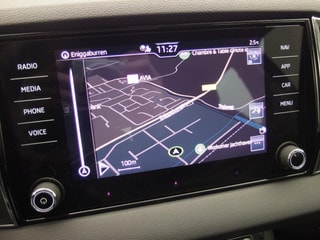 Thumbnail Mobil 9