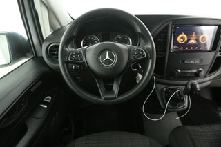 Thumbnail Mobil 2