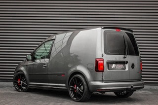 Thumbnail Mobil 4