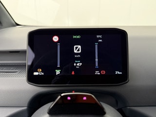 Thumbnail Mobil 9
