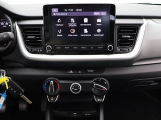 Thumbnail Mobil 9