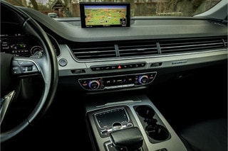 Thumbnail Mobil 10